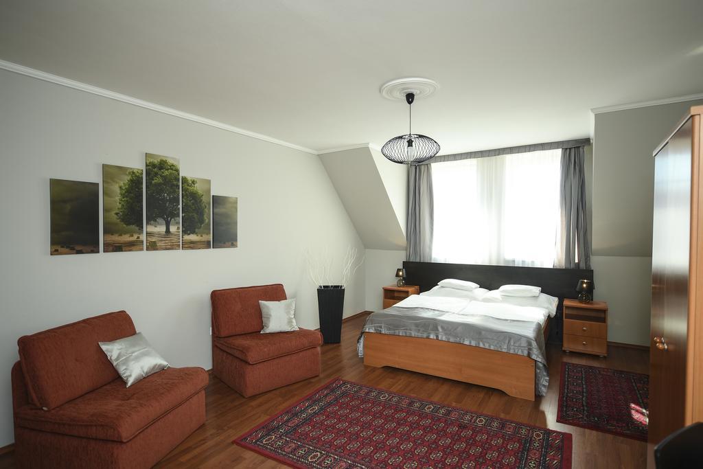 Salt Hill Apartmanok Egerszalók Εξωτερικό φωτογραφία