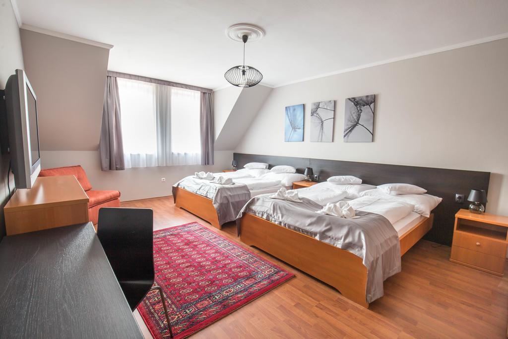 Salt Hill Apartmanok Egerszalók Εξωτερικό φωτογραφία