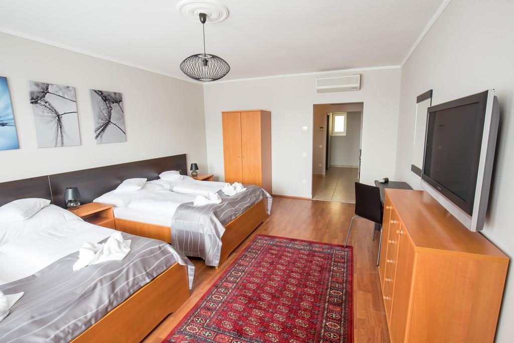Salt Hill Apartmanok Egerszalók Εξωτερικό φωτογραφία