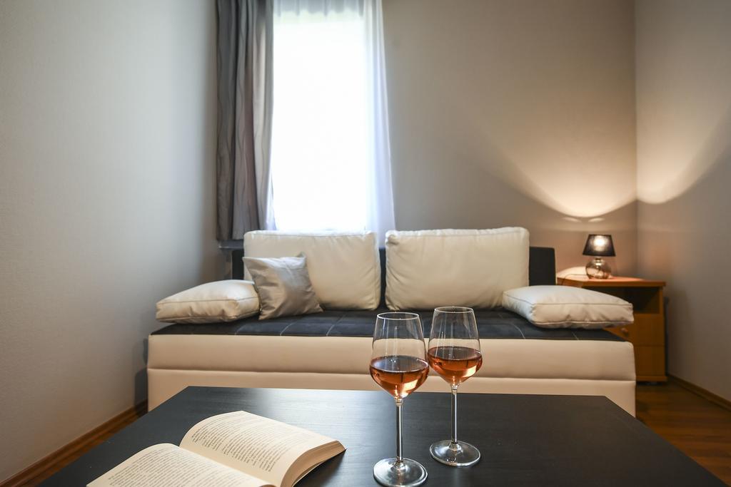 Salt Hill Apartmanok Egerszalók Εξωτερικό φωτογραφία